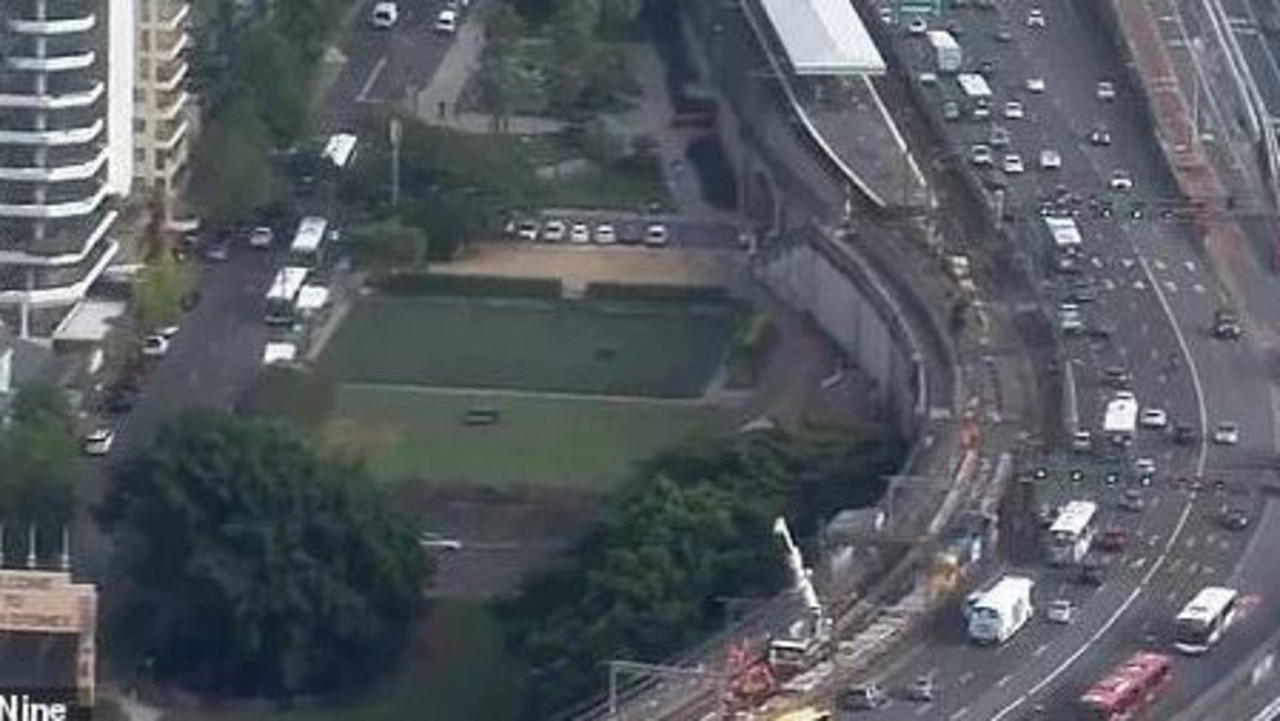 Sydney Harbour Bridge Crash: Two Dead, Pregnant Woman Injured, Traffic Chaos Ensues