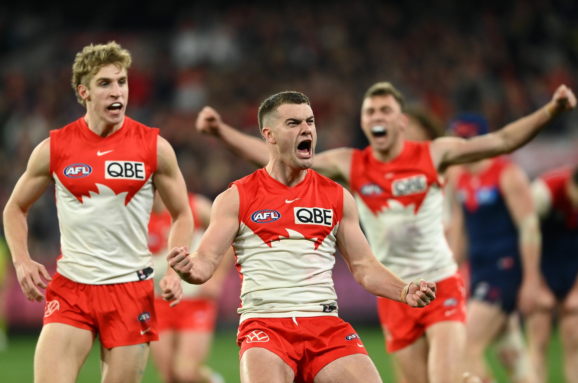 Sydney Swans Stage a Sensational Comeback to Defeat GWS Giants in a Thrilling Qualifying Final