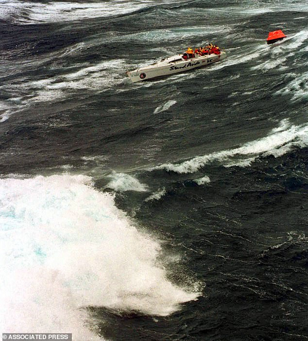 Sydney to Hobart Yacht Race: Two Sailors Dead, Multiple Retirements in Devastating Storm