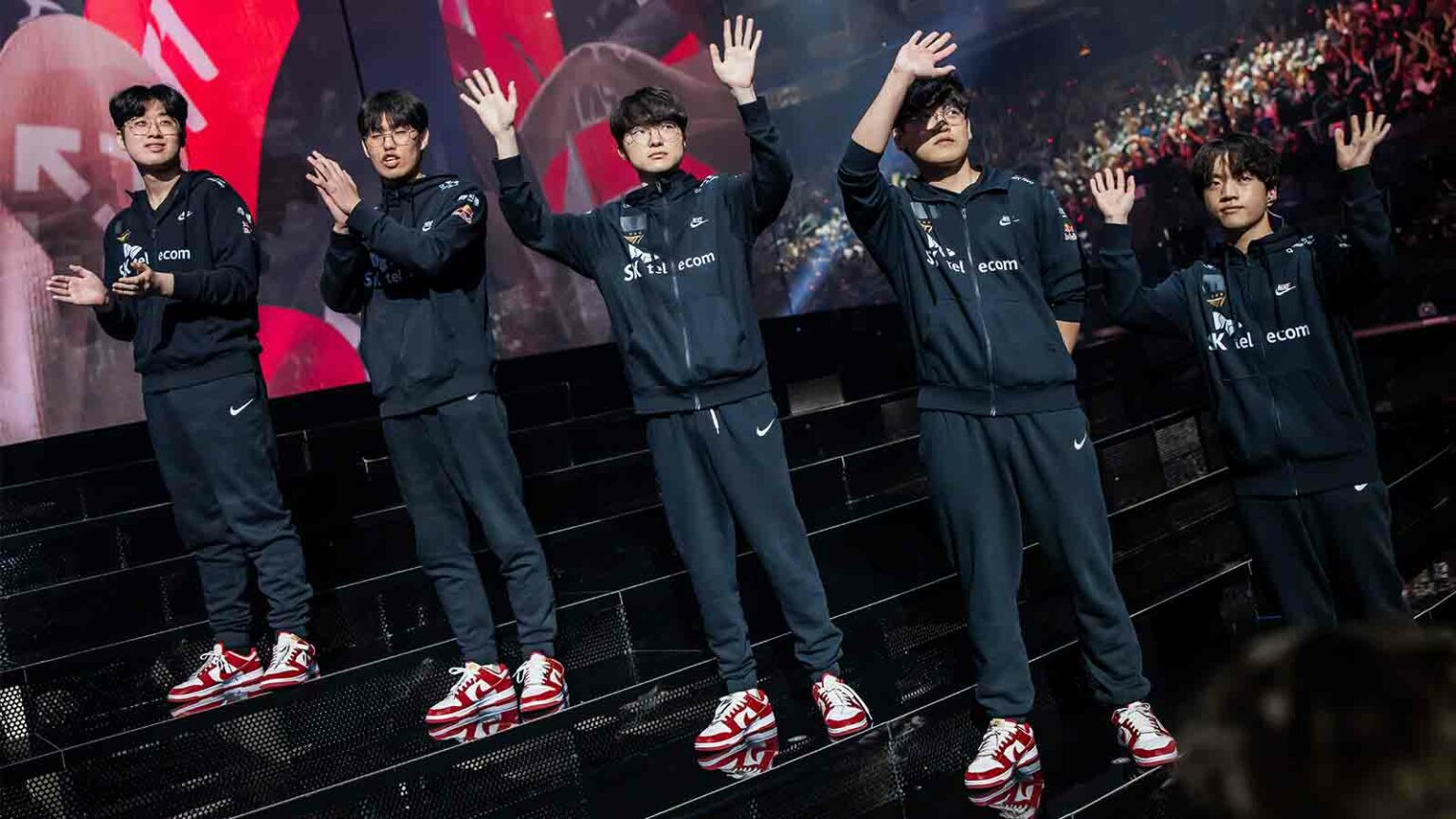 T1 Roster Shakeup: Worlds Champs Face Major Changes Ahead of 2025 Season!