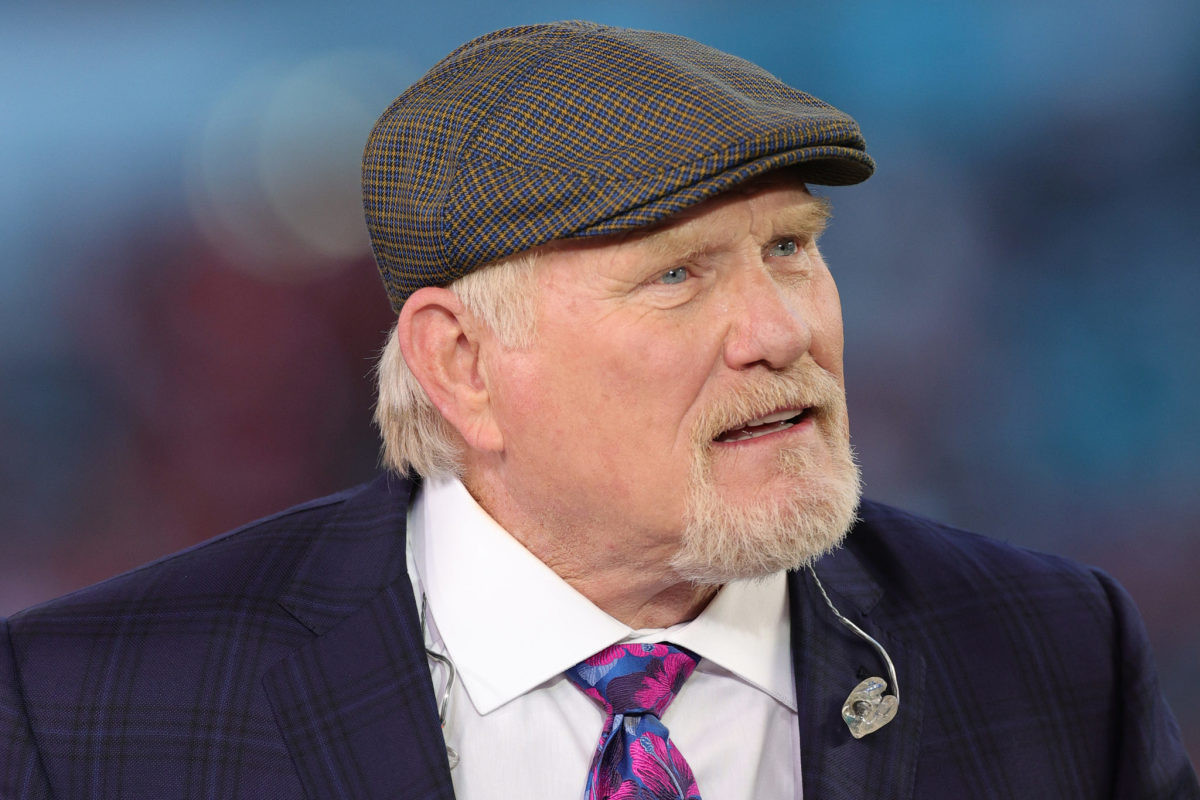 Terry Bradshaw's Epic On-Air Apology: FOX NFL Sunday's Most Memorable Moment?