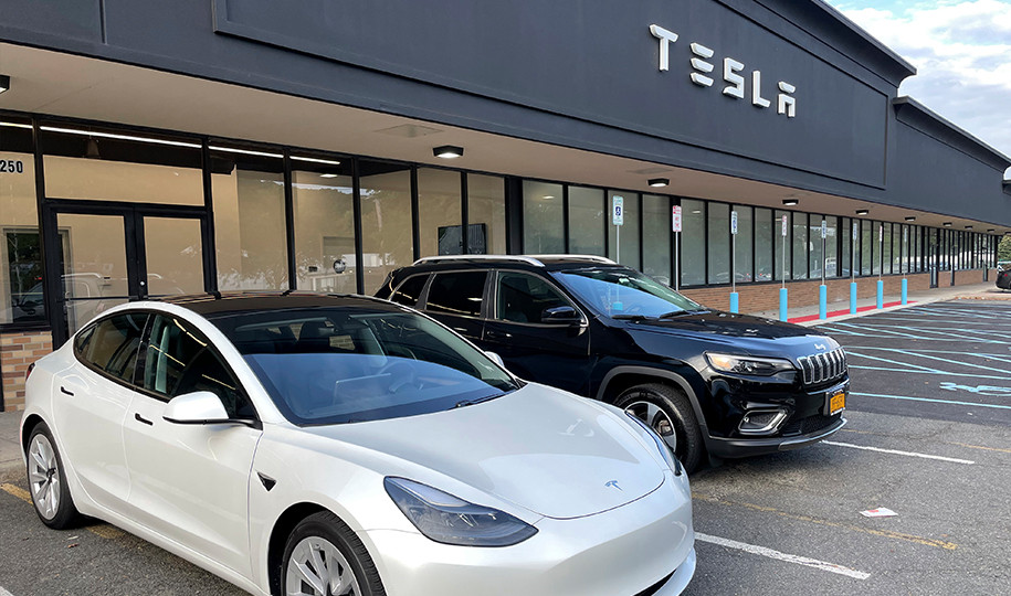 Tesla Stock: Is It Time to Sell? Analyst Says It's Overvalued and Here's Why