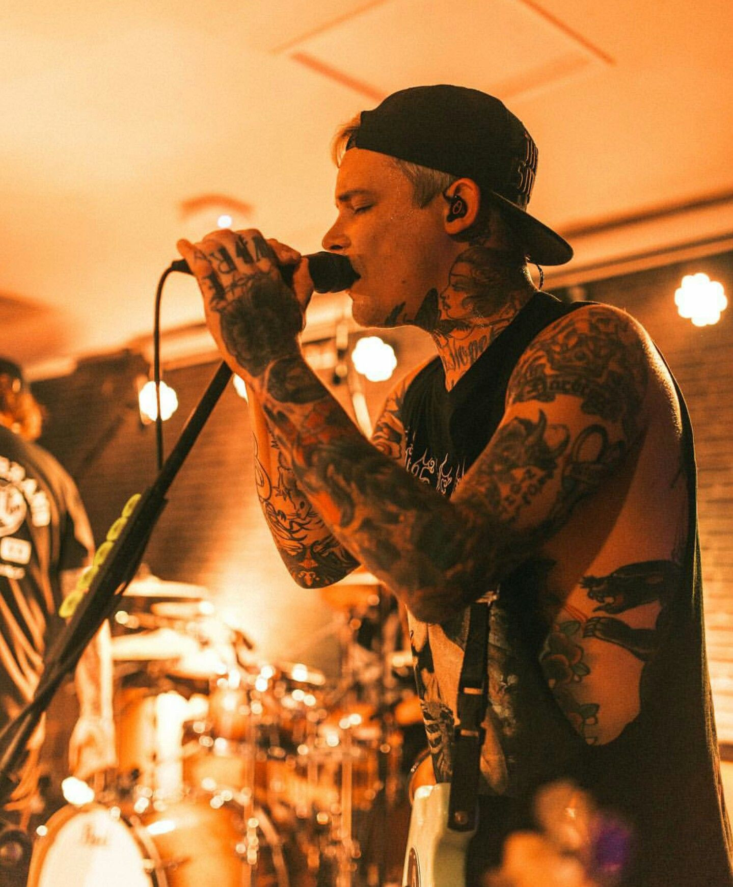 The Amity Affliction Officially Parts Ways with Founding Member Ahren Stringer: An Era Ends