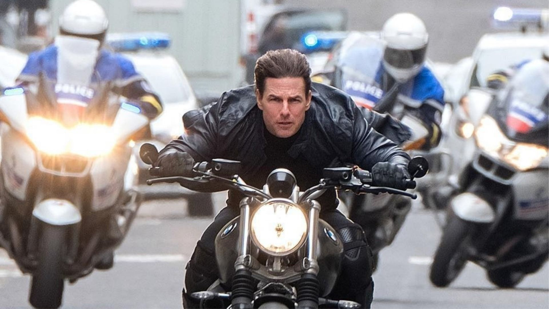 Tom Cruise's Mission: Impossible - A Blast From The Past, 1996 Style