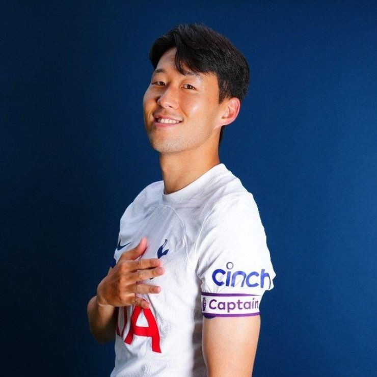 Tottenham Captain Son Heung-min Ruled Out of Manchester United Clash Due to Injury