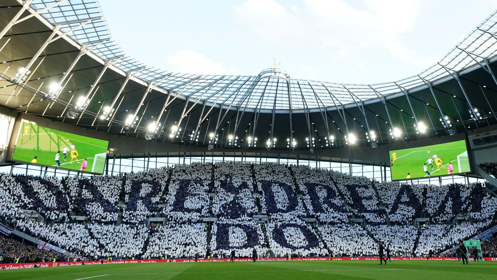 Tottenham Hotspur Stunned! Chelsea's Miraculous Comeback in Thrilling London Derby