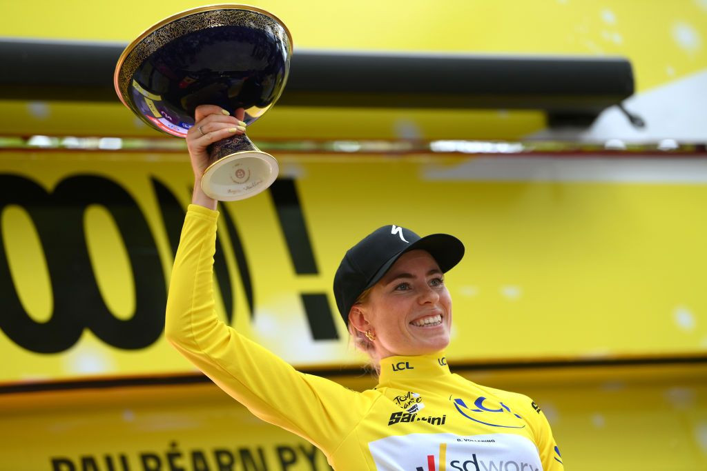 Tour de France Femmes: The Alpe d'Huez Showdown - Who Will Claim Victory?