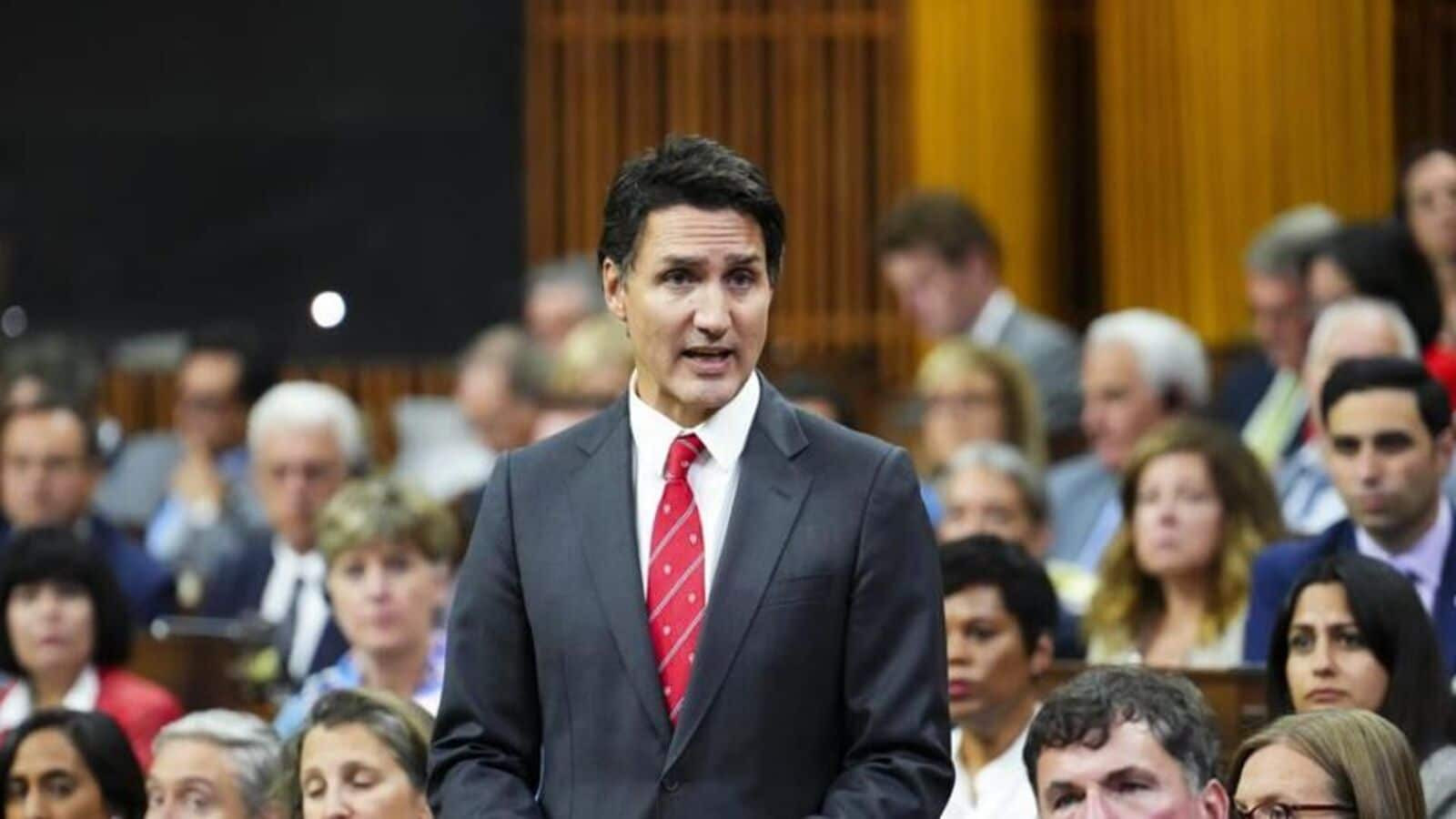 Trudeau Survives THIRD Non-Confidence Vote: NDP's Crucial Role & What's Next