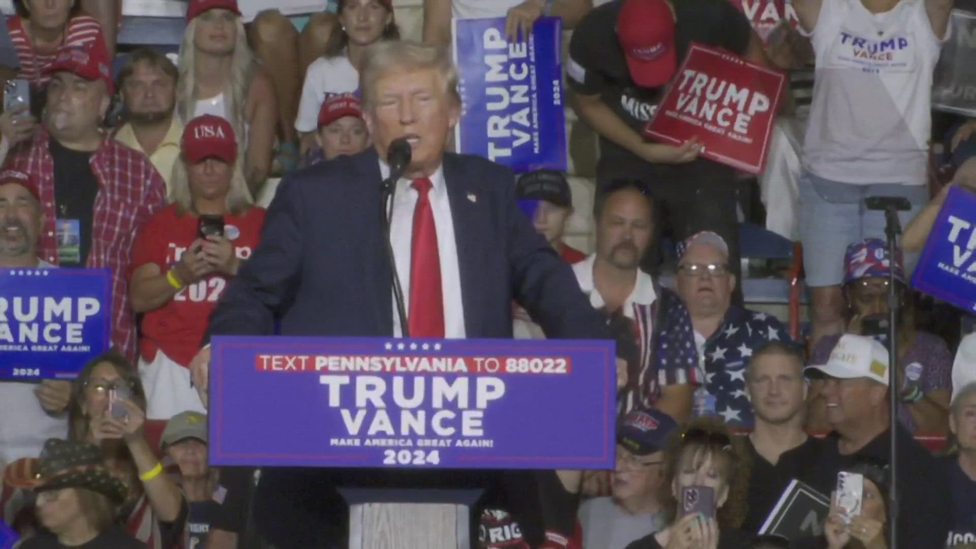 Https Www Yahoo Com News Trump Returns Indoor Pennsylvania Rally 231056307 Html