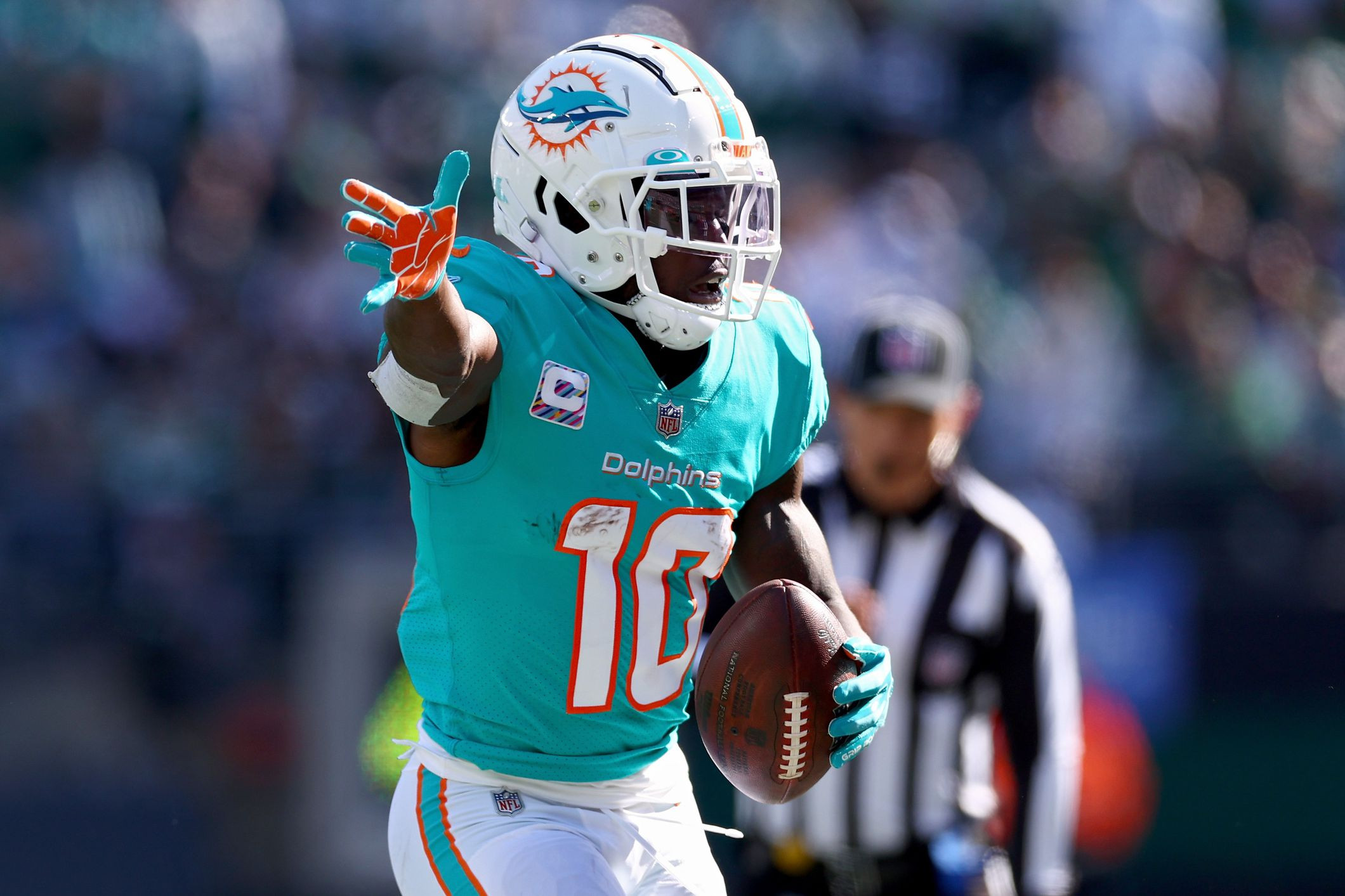 Tyreek Hill Thumb Injury: Dolphins Star Out of Practice, But Not Serious