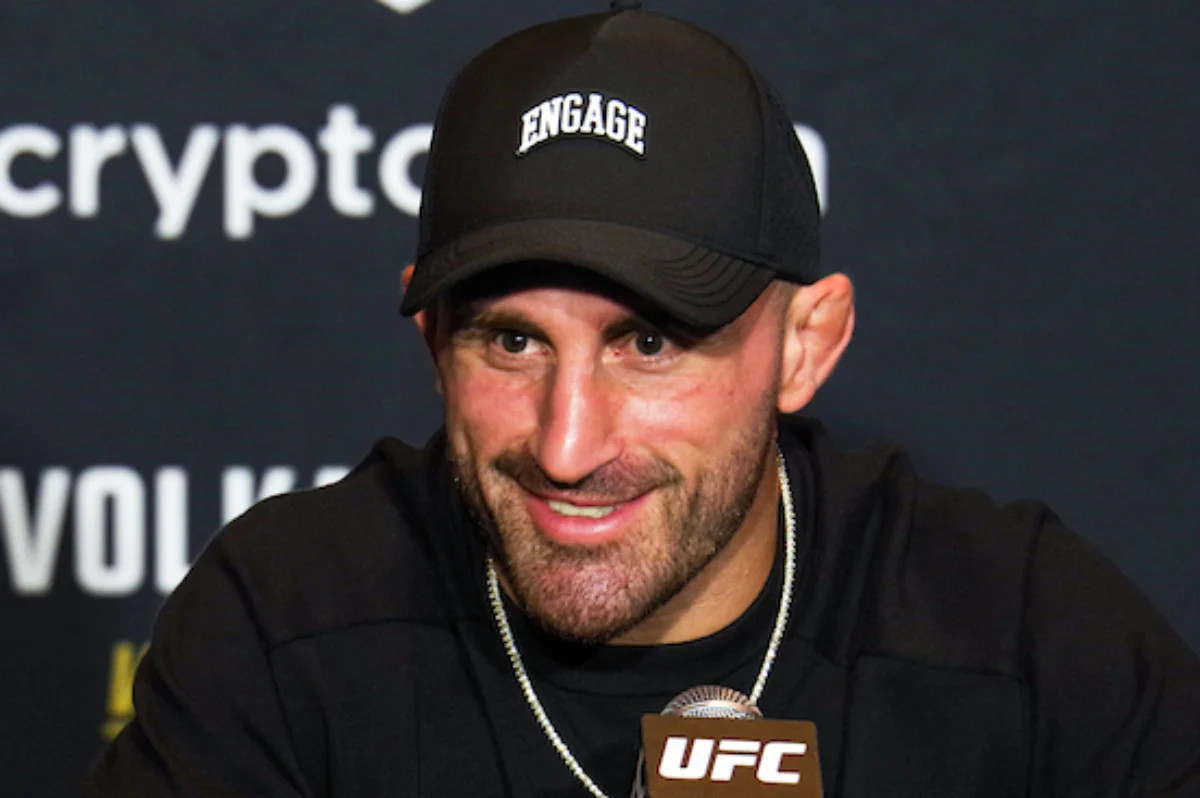 UFC 314 & 315: Volkanovski-Lopes, Muhammad-Della Maddalena Headline Mammoth Events!