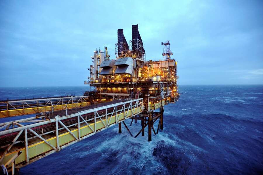 UK Oil and Gas Industry on the Brink: Tax Hikes Push Companies Towards Norway