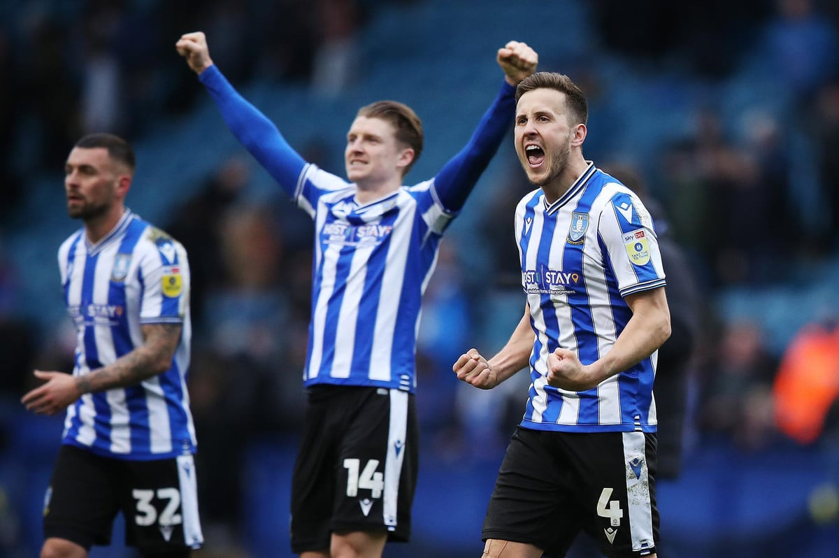 Unbelievable! Burnley's 4-0 Rout of Sheffield Wednesday Extends Unbeaten Streak to 21 Games!