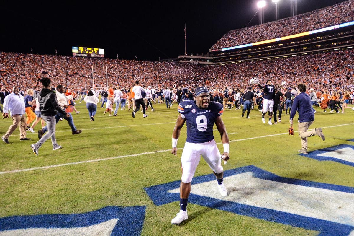 Unbelievable! No. 1 Auburn Stuns No. 2 Alabama in Historic Iron Bowl Showdown!