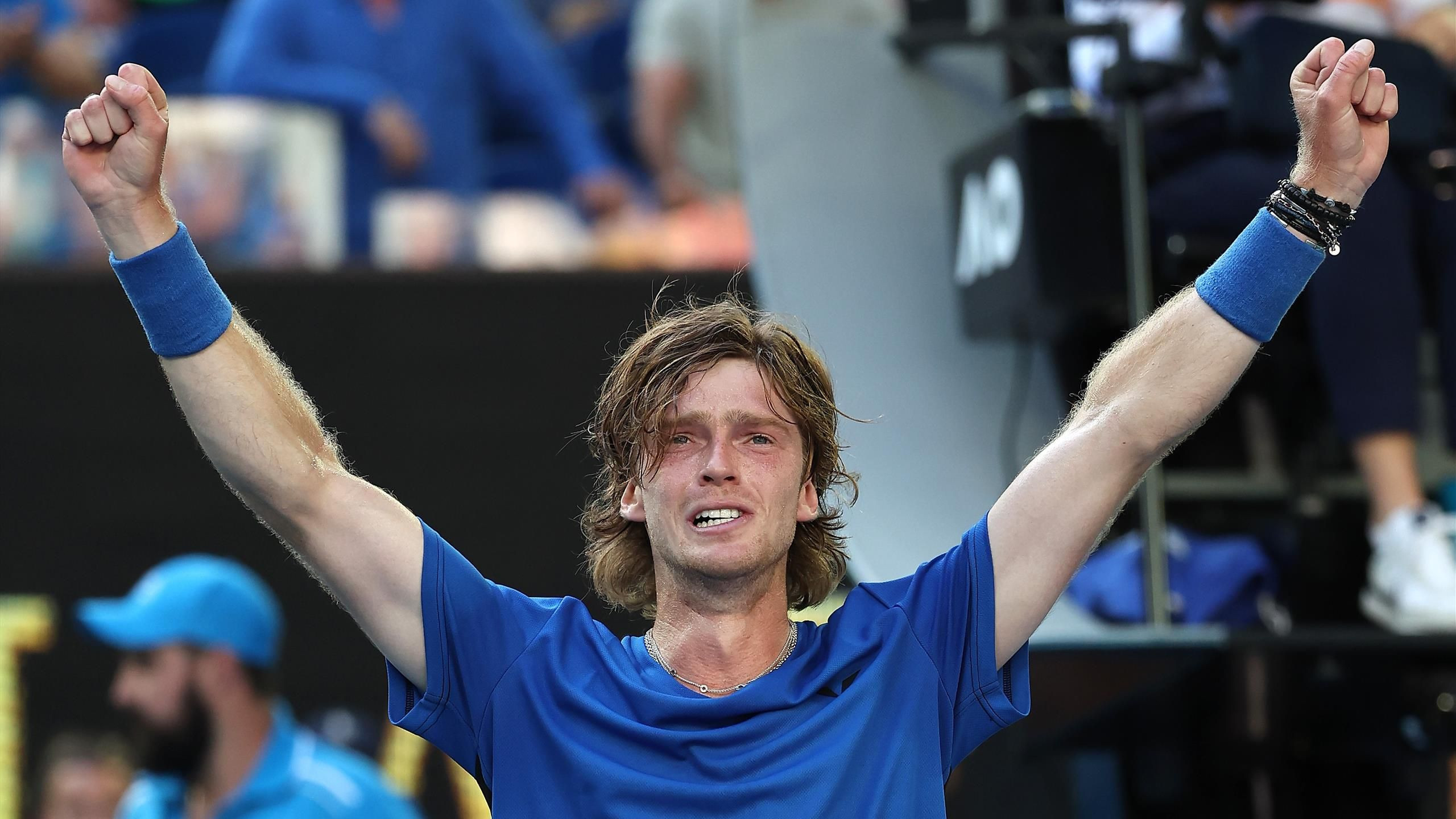 Unbelievable! Rune's Aussie Open Comeback: Five-Set Thriller Against Kecmanovic!