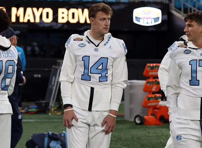 UNC QB Max Johnson Injured in Season Opener, Game Delayed by Weather