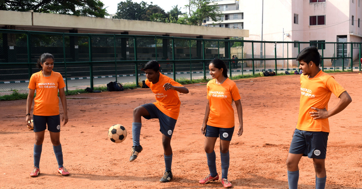 Underprivileged Kids From Bengaluru Get a Dream Come True Moment With Indian Cricket Team Players