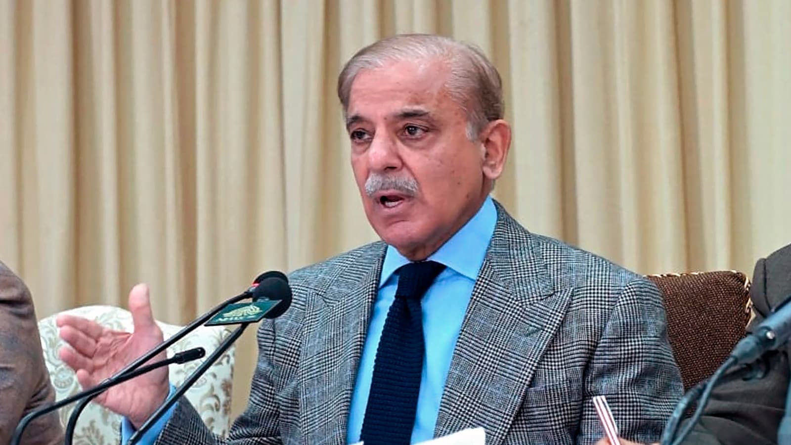 US Backs Pakistan's Economic Recovery, Praises Reforms and Strong Relationship with PM Shehbaz Sharif's Government