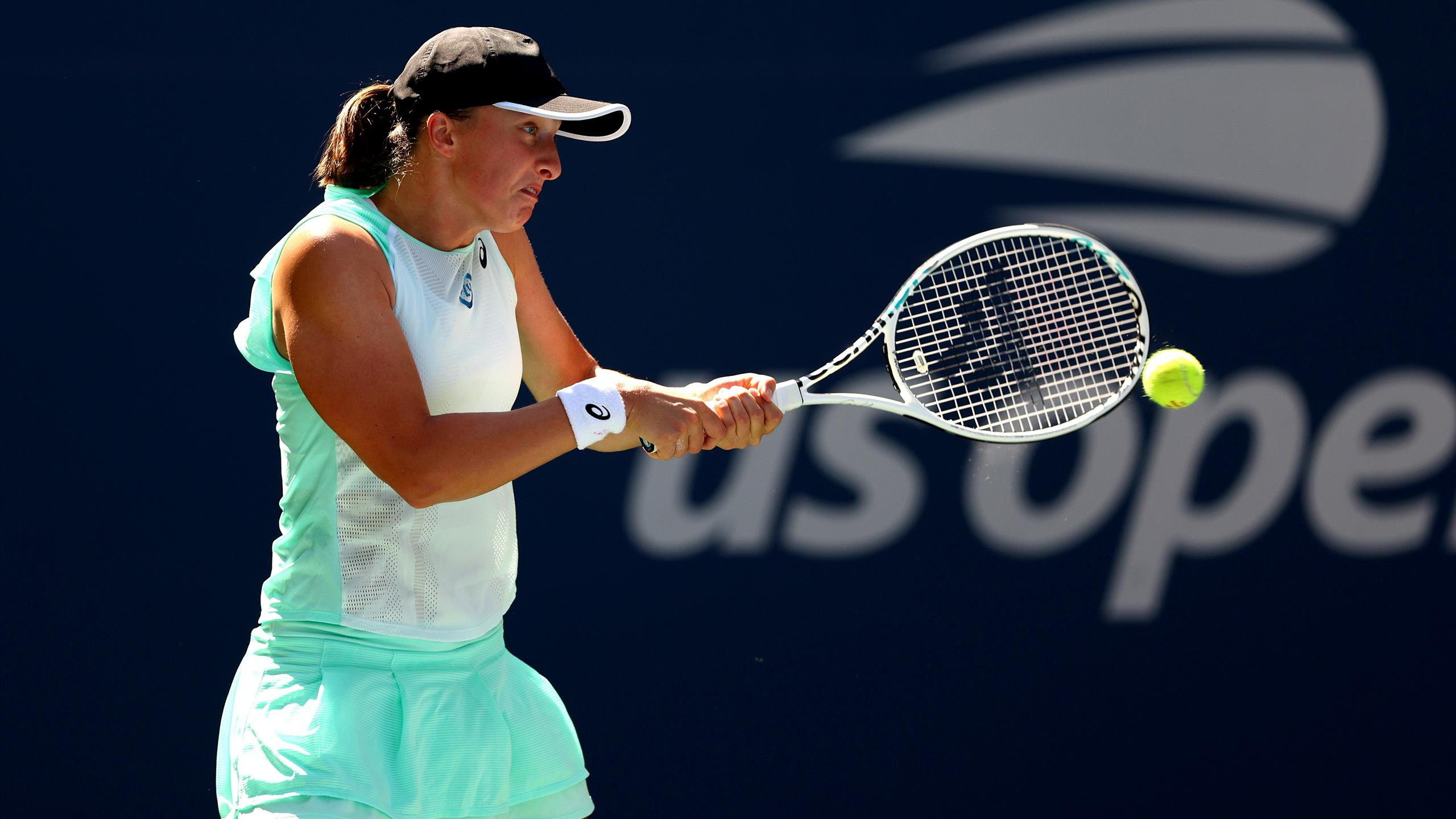 US Open 2024 Paolini Continues Dominance Over Andreescu, Setting Up