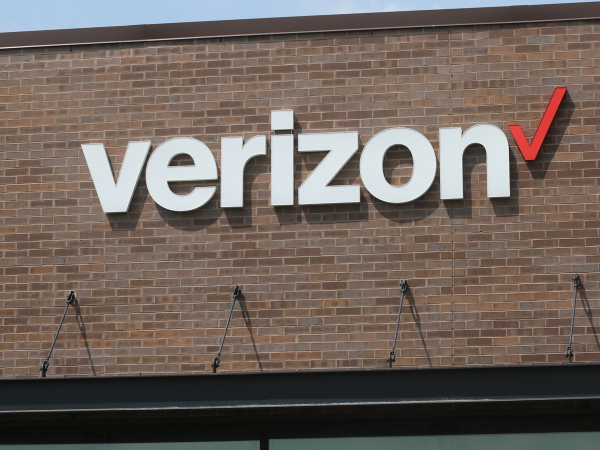 Verizon Outage Nationwide Phone Service Down, Emergency Calls Still