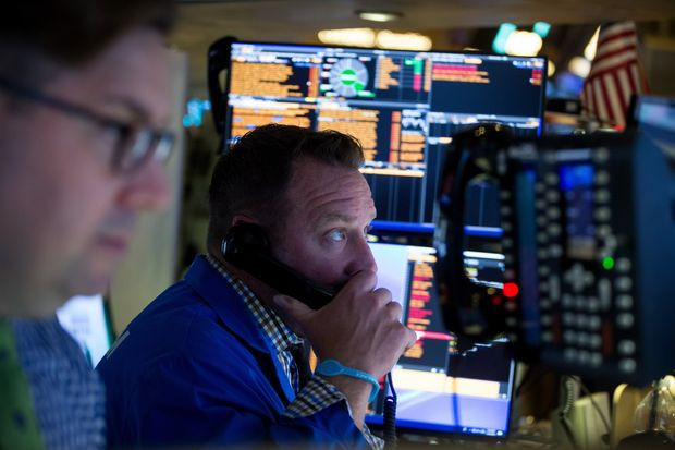 Wall Street's 'Fear Gauge' Soars to Highest Level Since 2020 Amid Global Stock Market Rout