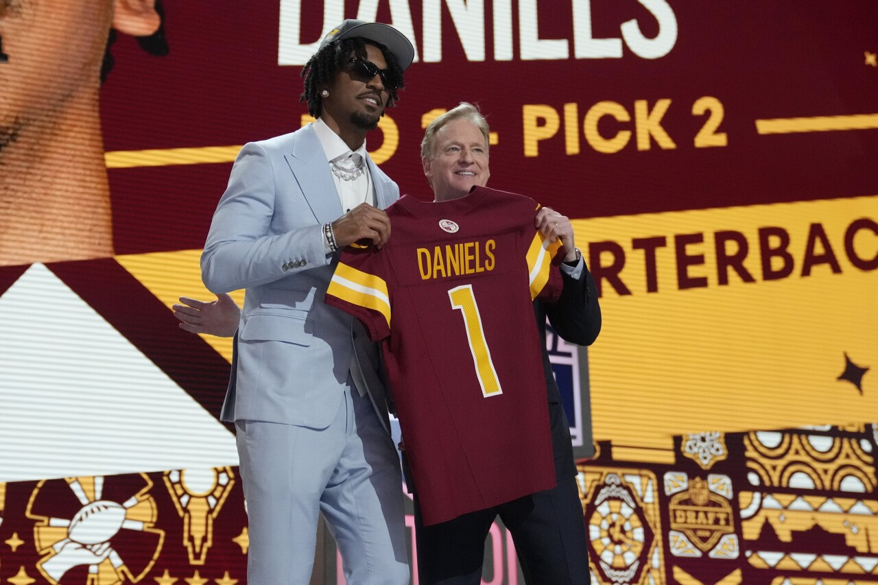 Washington Commanders: Can Jayden Daniels Lead Team to Playoffs After 2020 Success?