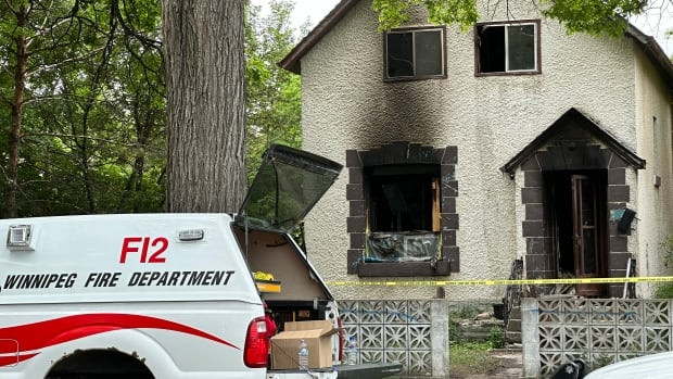 Winnipeg House Fire Spreads to Two Neighbouring Homes, One Cat Killed