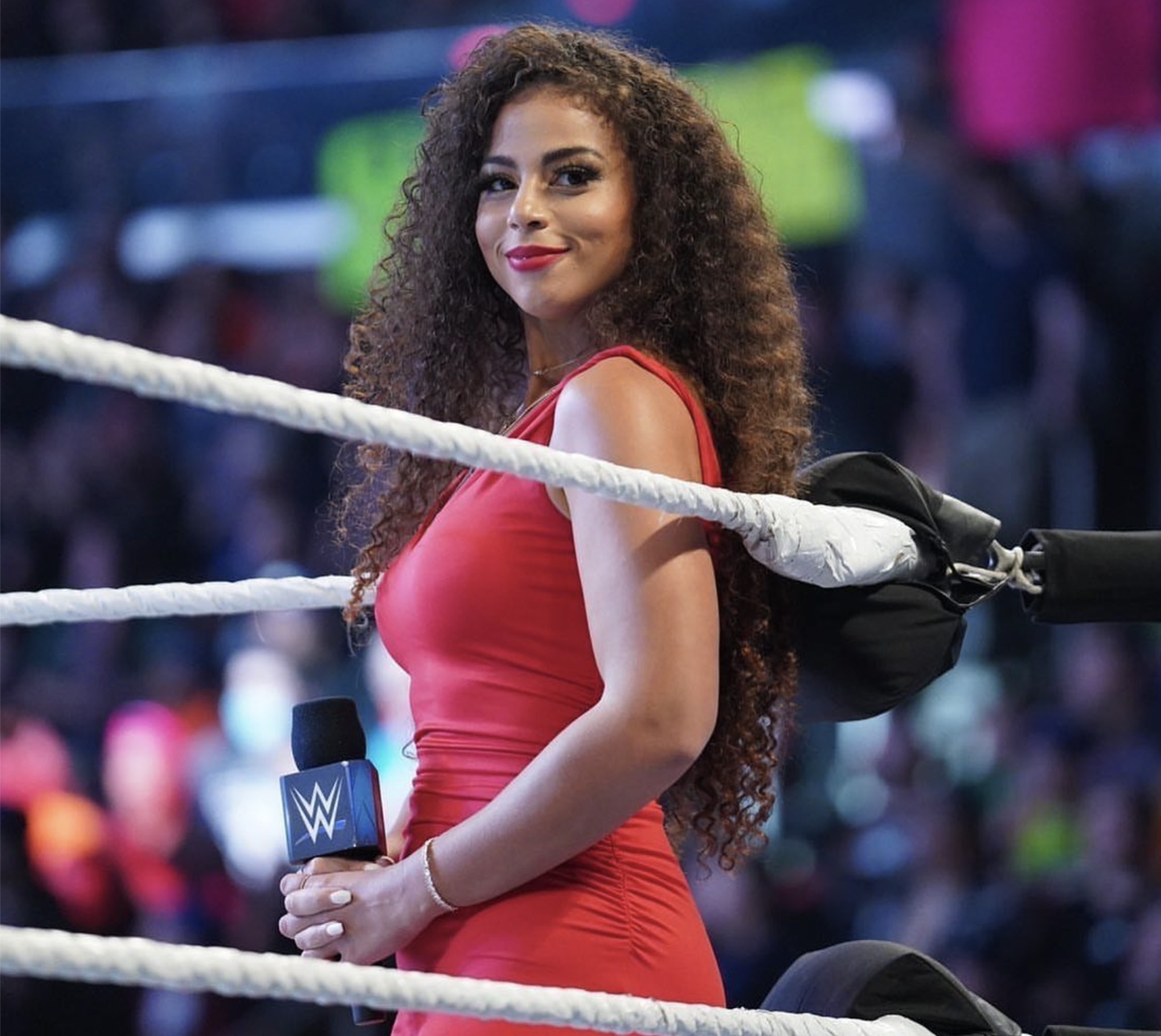 WWE Ring Announcer Samantha Irvin's Shocking Exit: What's Next for the Beloved Announcer?